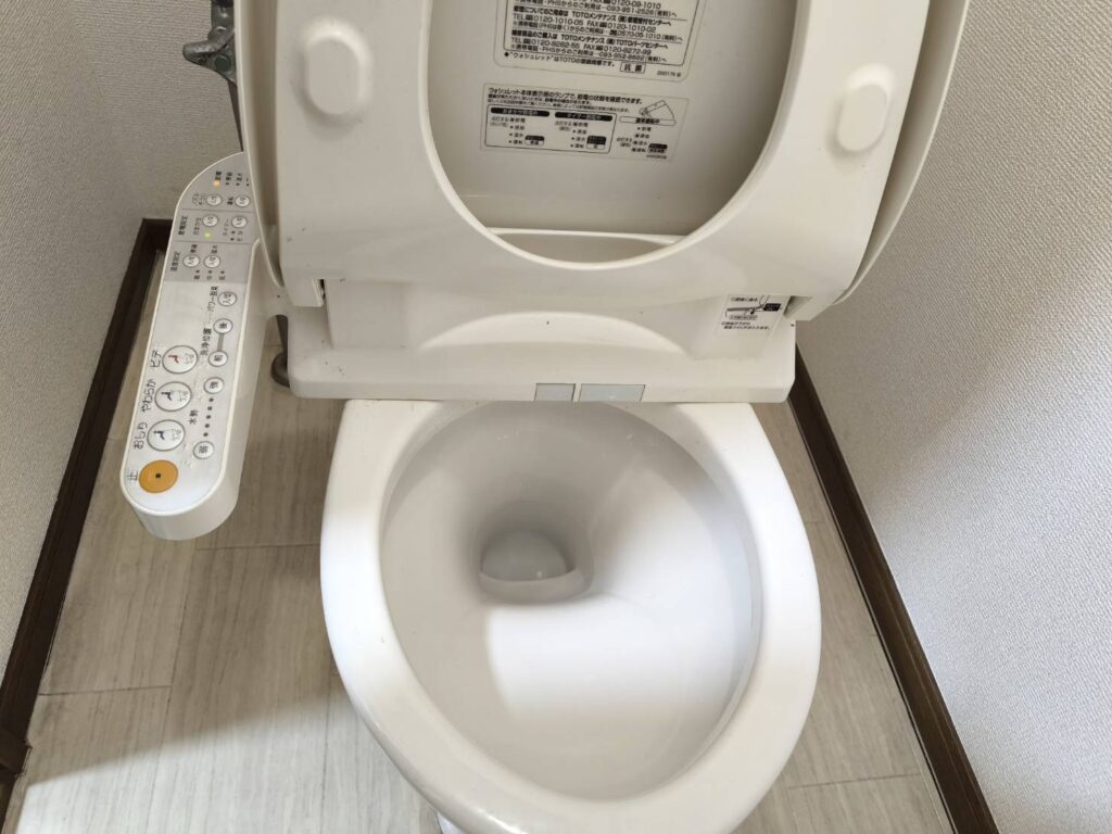 北九州市トイレクリーニング施工後